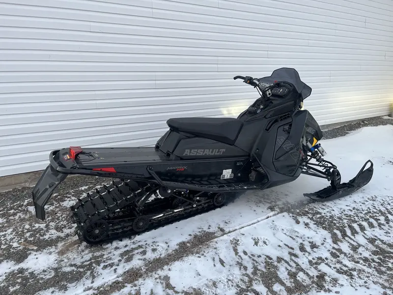 2023 Polaris PATRIOT BOOST SWITCHBACK ASSAULT 146