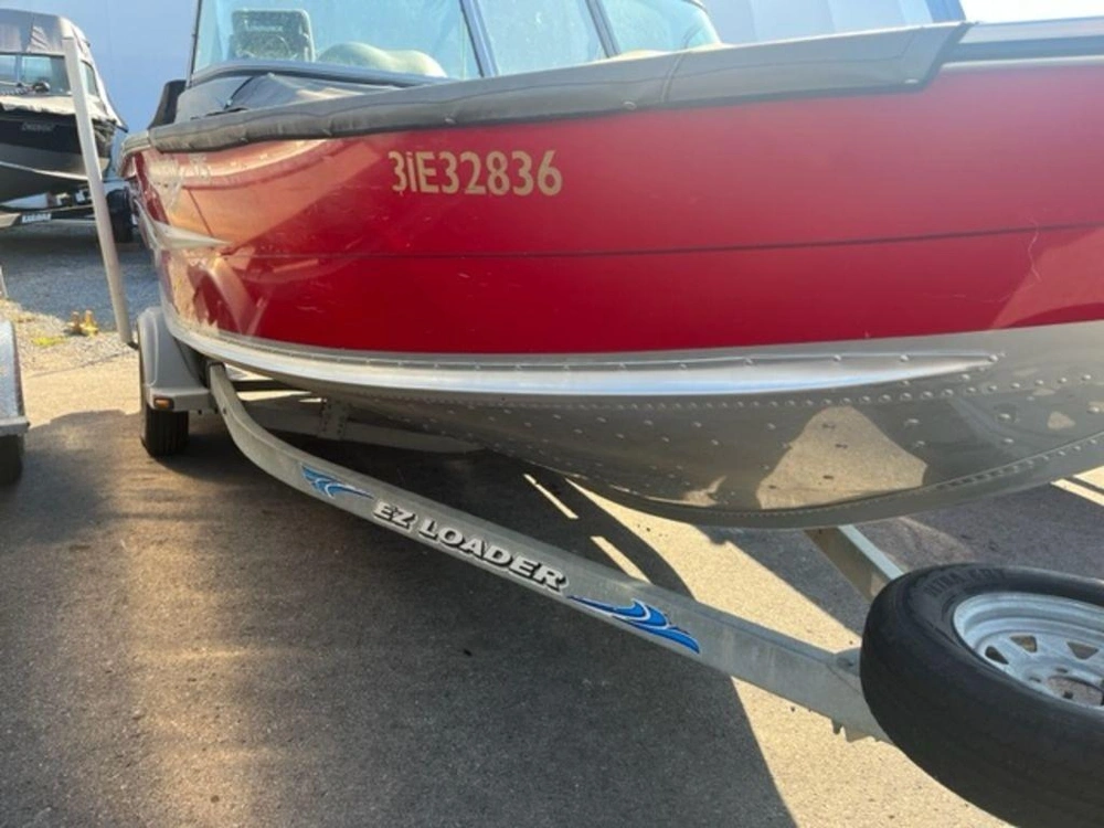 2006 Alumacraft Dominator 175