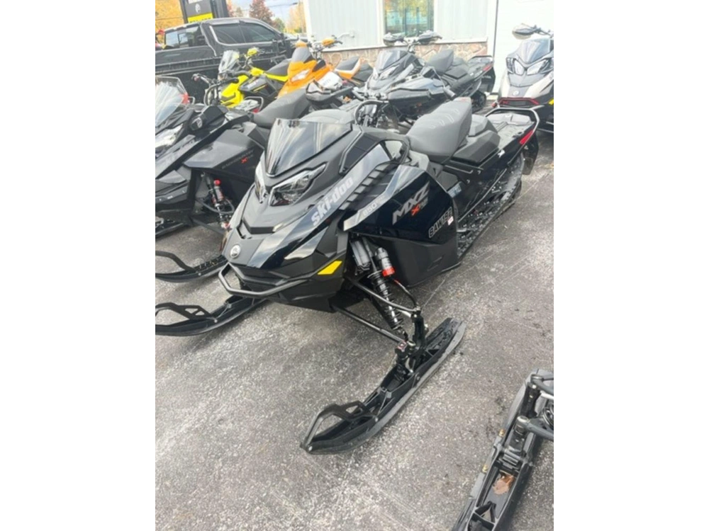 2023 Ski-doo Mxz® X-rs® Rotax® 850 E-tec Ice R_10.25"_smart-s & Tx / Blk