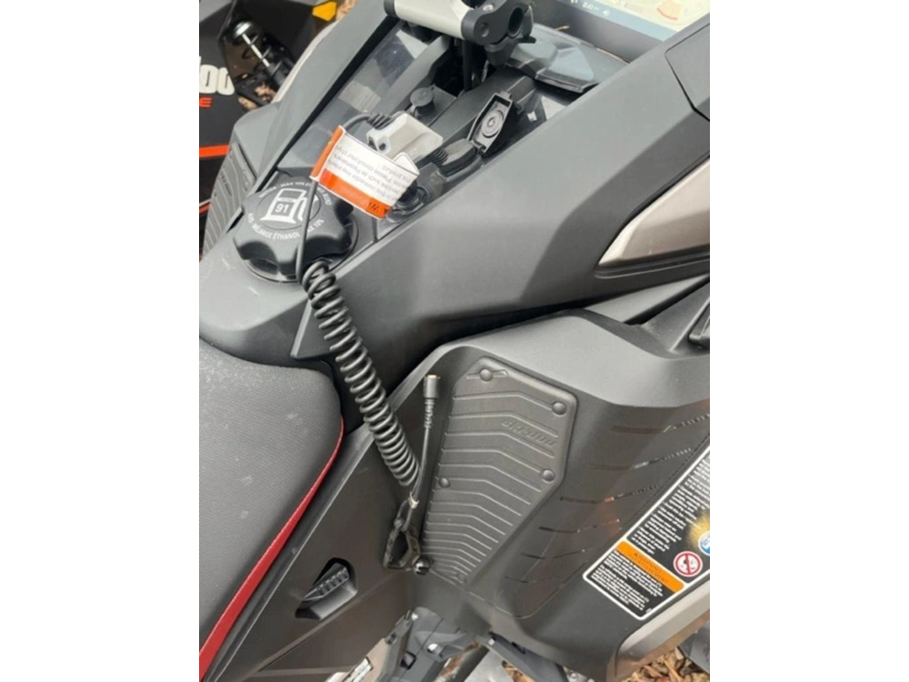 2023 Ski-doo Renegade® X-rs® 850 E-tec® Ice Rip. Xt 1.5_smart-s_10.25" / Silv