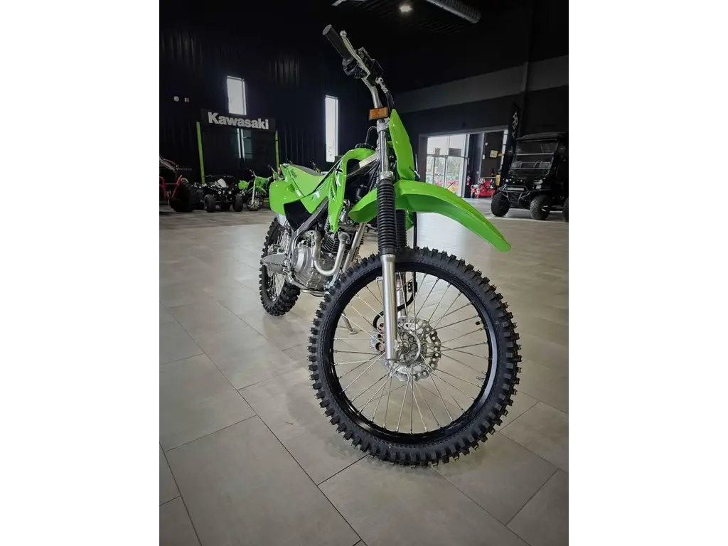 Kawasaki KLX140R F  2025