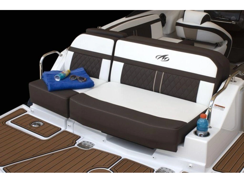 2023 Monterey Boats M4