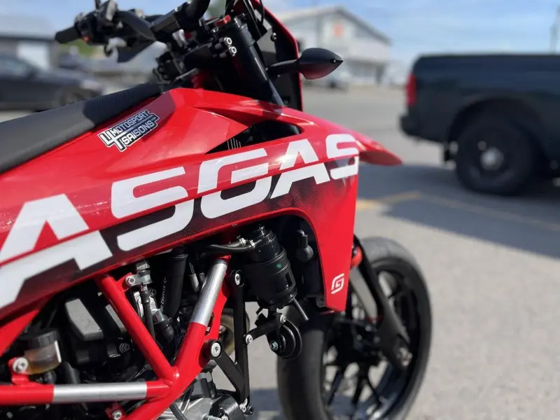 2024 GASGAS SM 700