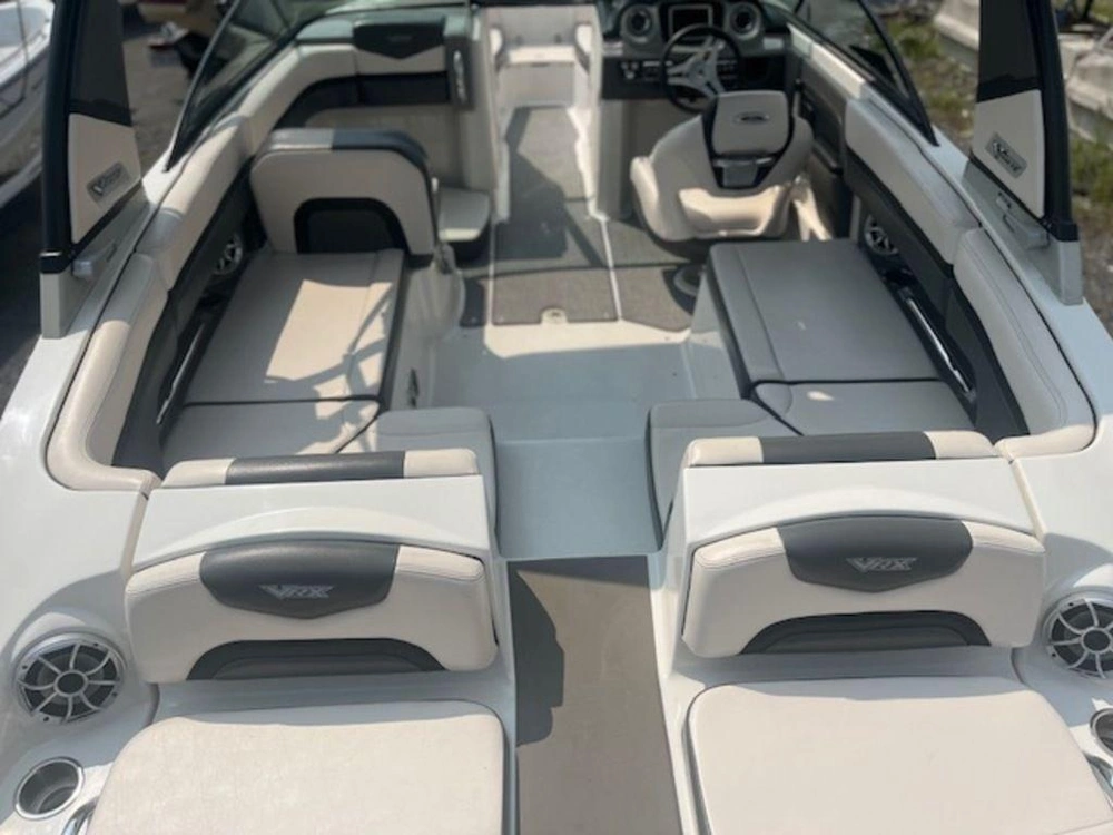 2016 Chaparral 223 Vrx
