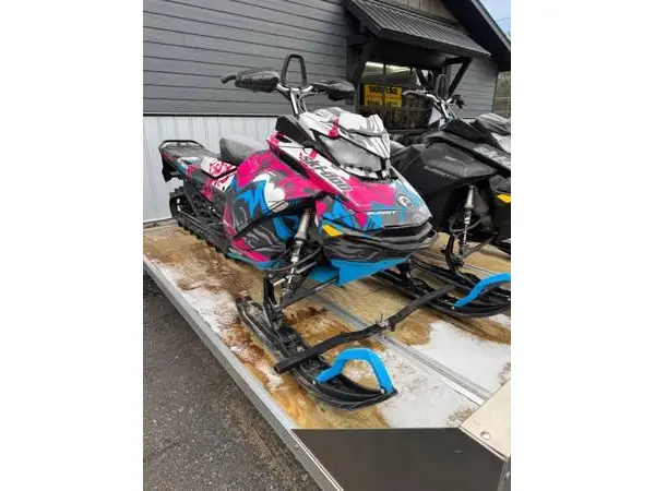 2020 Ski-Doo SUMMIT SP 165 850