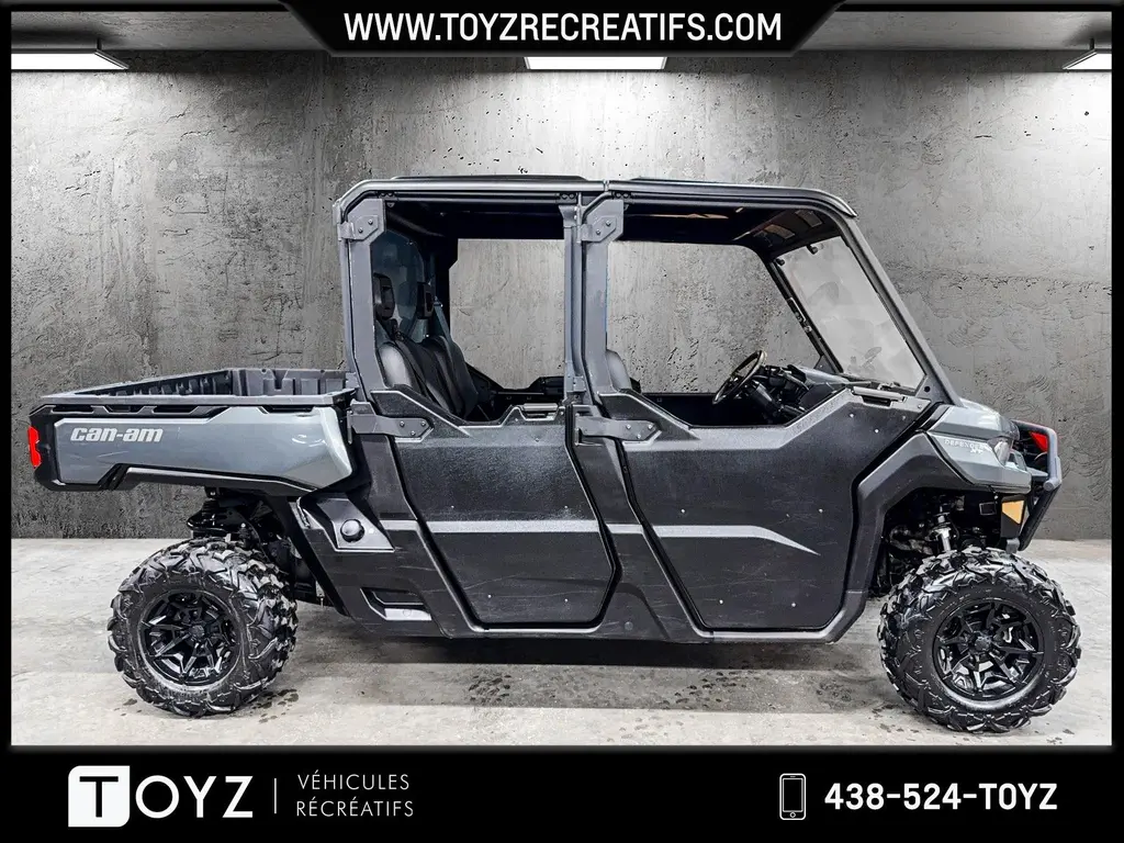 2023 Can-Am DEFENDER MAX XT HD9