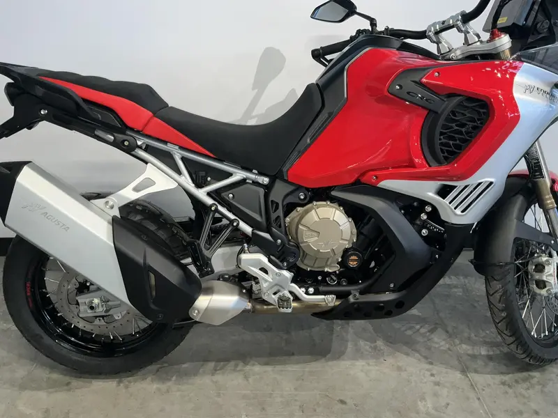 2024 MV Agusta Enduro Veloce EAS thumbnail 5