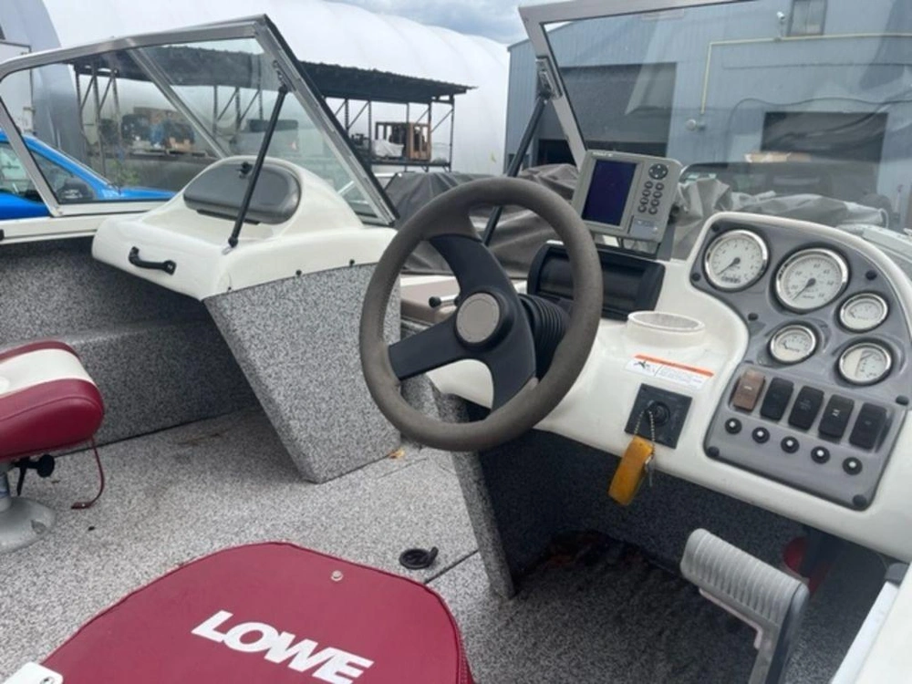 2004 Lowe Boats Sea Nymph Fs 175