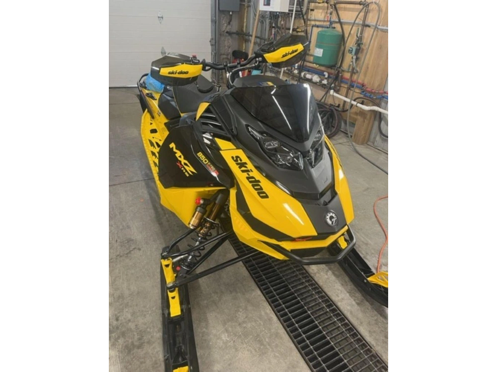2024 Ski-doo Mxz® X-rs® With Competition Package Rotax® 850 E-tec Turbo R Ss Ripsaw Ii 1