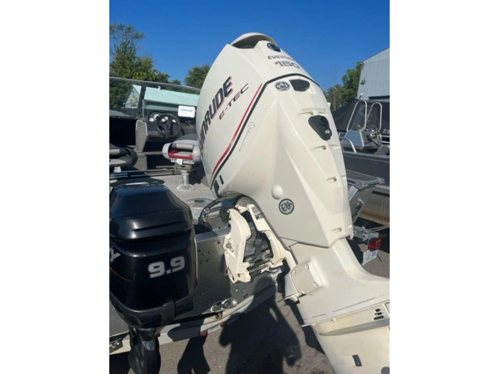 2006 Alumacraft Dominator 175