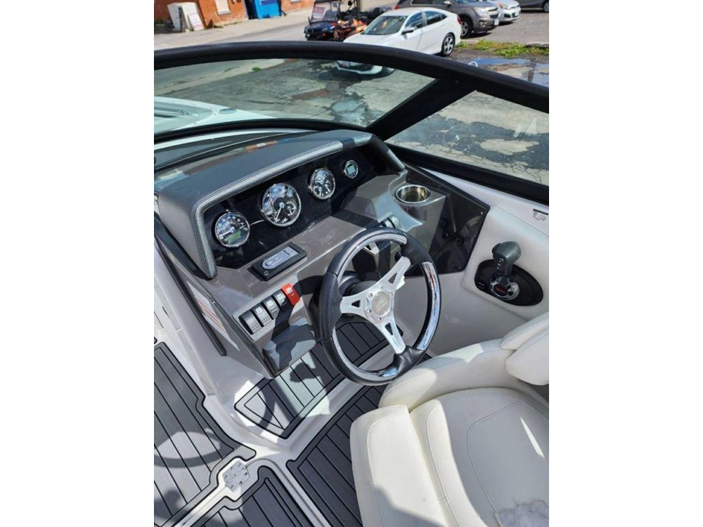 2018 Monterey Boats M-45