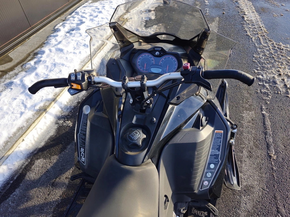 Ski-doo Renegade Renegade 850x 2018 alt
