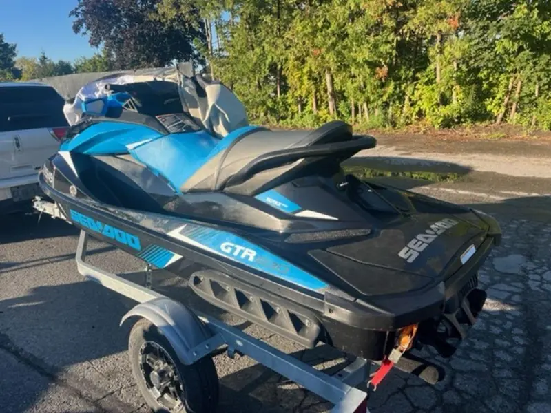 2017 Sea-Doo GTR™ 230