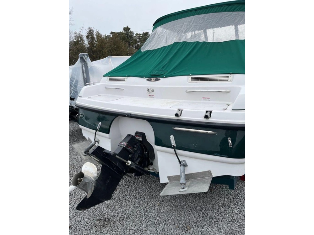 1997 Chaparral 230