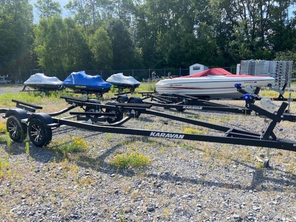 2022 Karavan 18-21 Foot Bunk Trailer