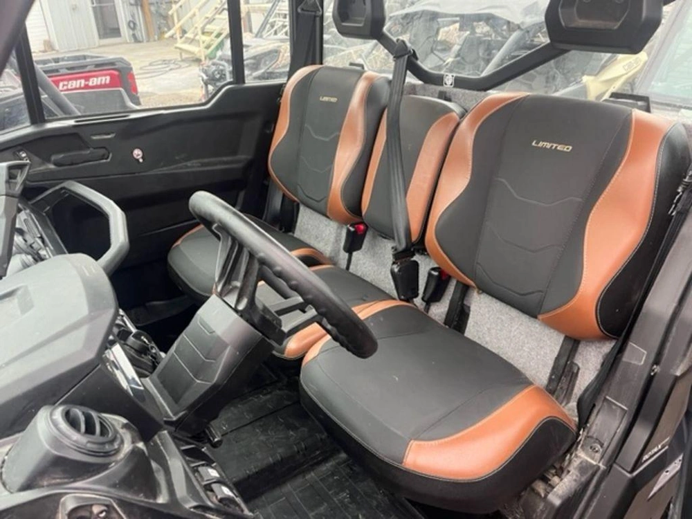 2023 Can-am Defender Limited Hd10