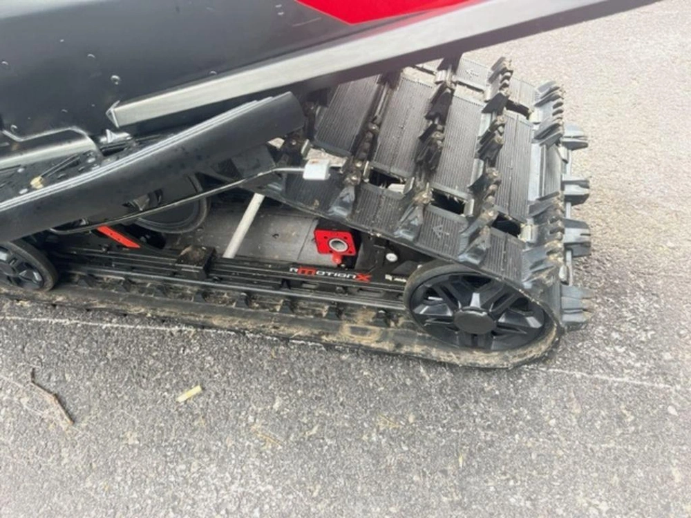 2023 Ski-doo Mxz® X-rs® Rotax® 850 E-tec Ice R_10.25"_smart-s & Tx / Blk