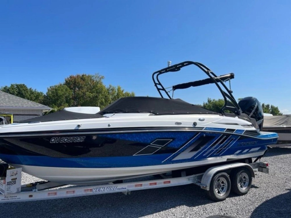 2018 Monterey Boats M-45