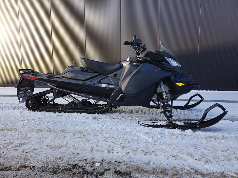Ski-doo Back Country Back Country 600r 2021 alt