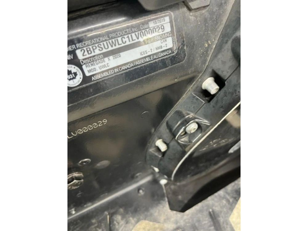 2020 Ski-doo Renegade® X Rotax® 850 E-tec® Ripsaw 1.25 Black
