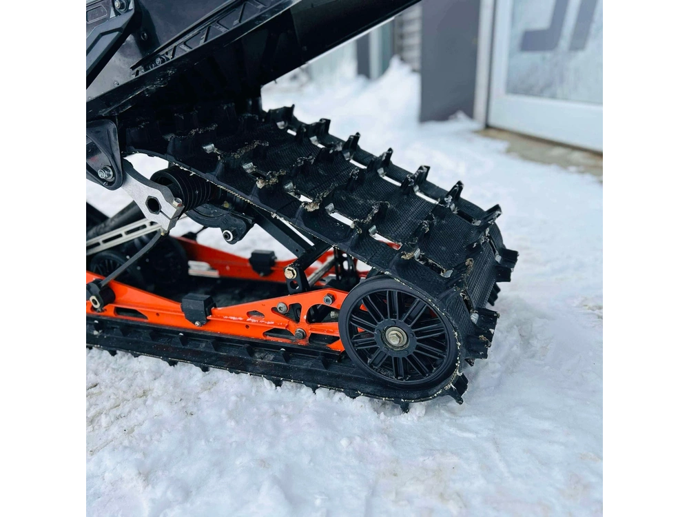 Polaris Indy Xc 850 137 2023 alt