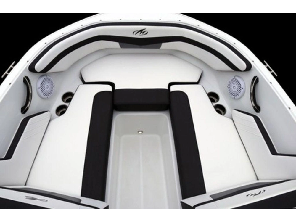 2024 Monterey Boats M-205