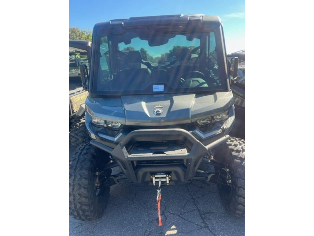 2024 Can-am Defender Limited Hd10
