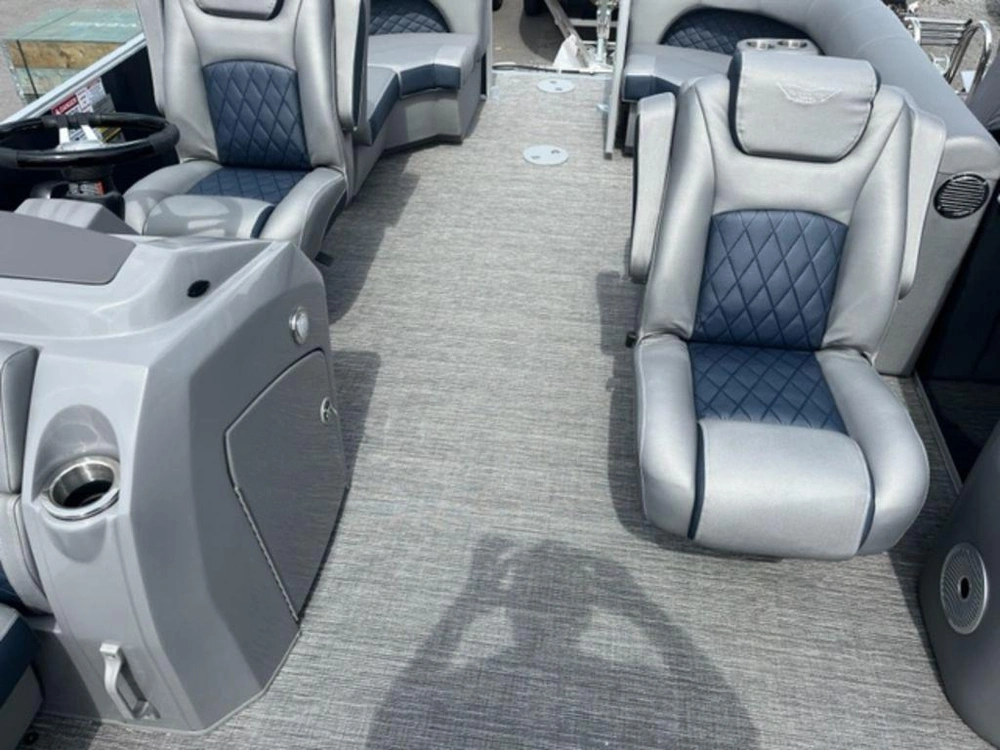2025 Bennington Marine 21 Lsr