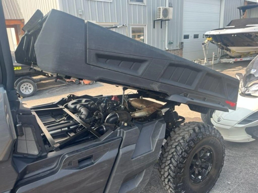 2023 Can-am Defender Pro Limited Hd10