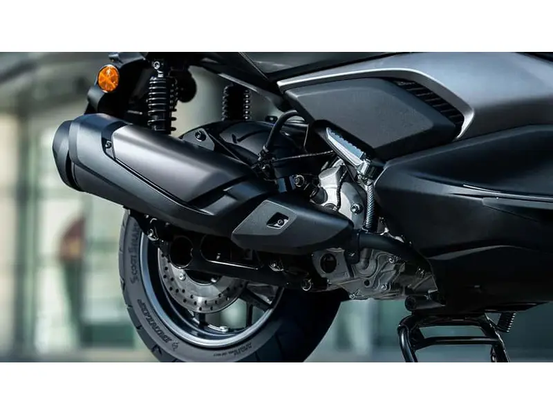 2025 Yamaha XMAX 300