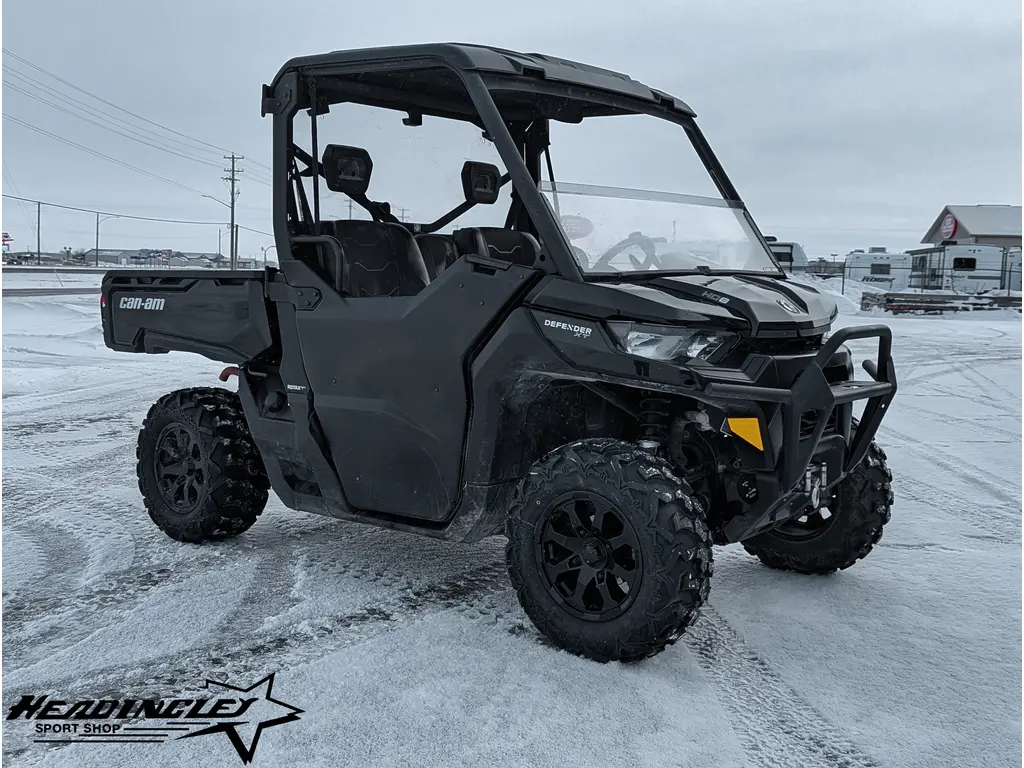 2021 Can-Am Defender XT HD8