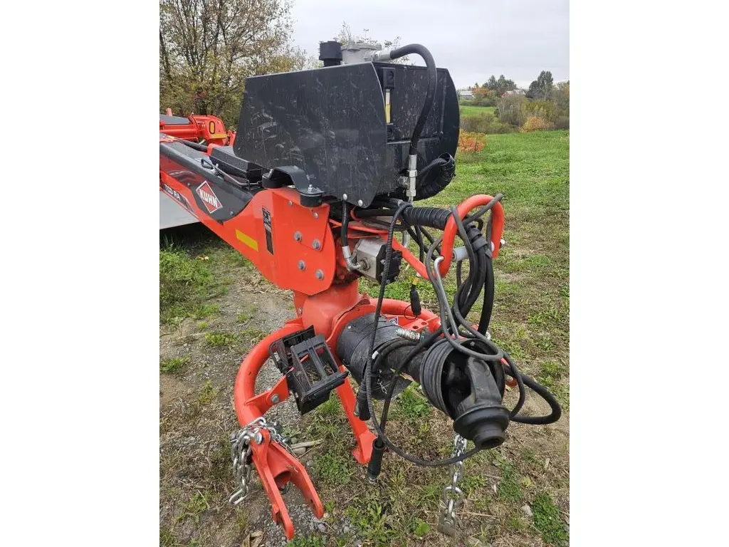 2023 Kuhn FC3561TCDRA