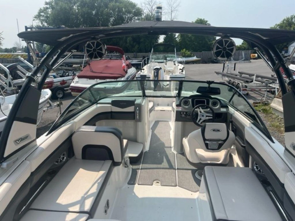 2016 Chaparral 223 Vrx