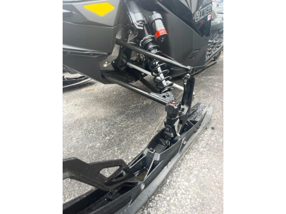 2023 Ski-doo Mxz® X-rs® Rotax® 850 E-tec Ice R_10.25"_smart-s & Tx / Blk