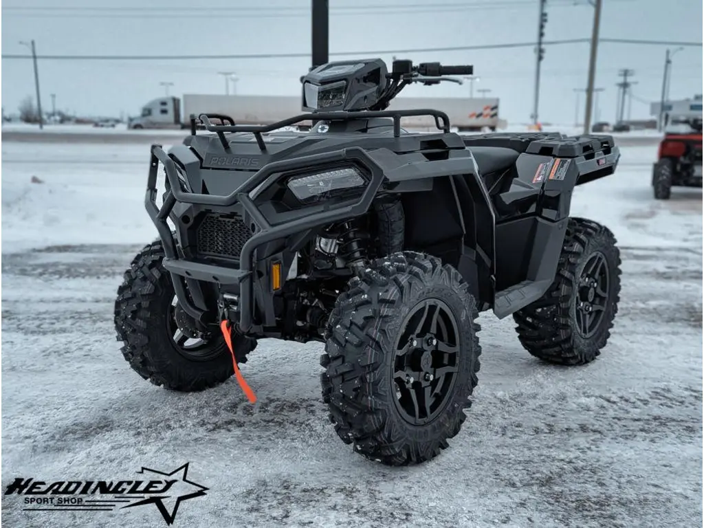 2025 Polaris Sportsman 570 Trail // Onyx Black 