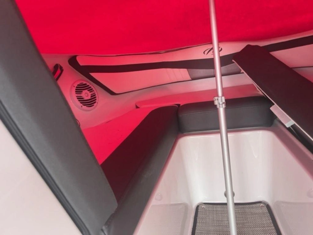 2020 Monterey Boats M-20