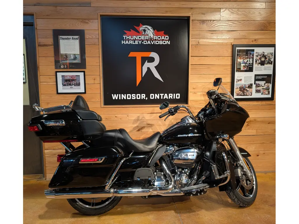 2022 Harley-Davidson Road Glide Ltd. FLTRK