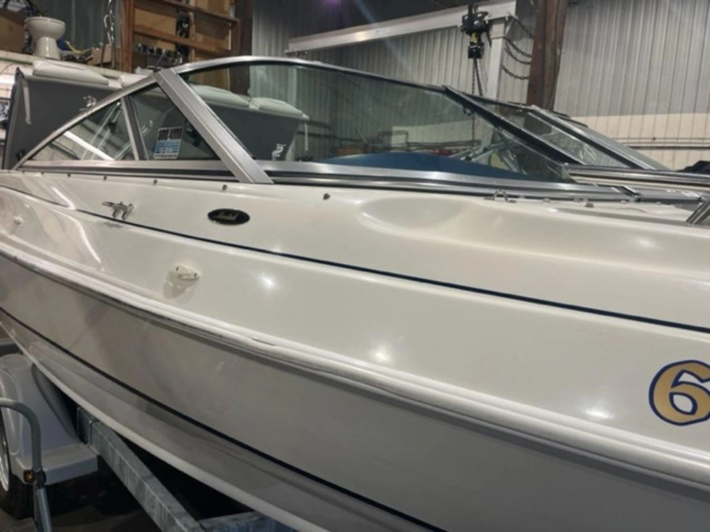 1997 Mariah Boat Co 20 Foot Bowrider
