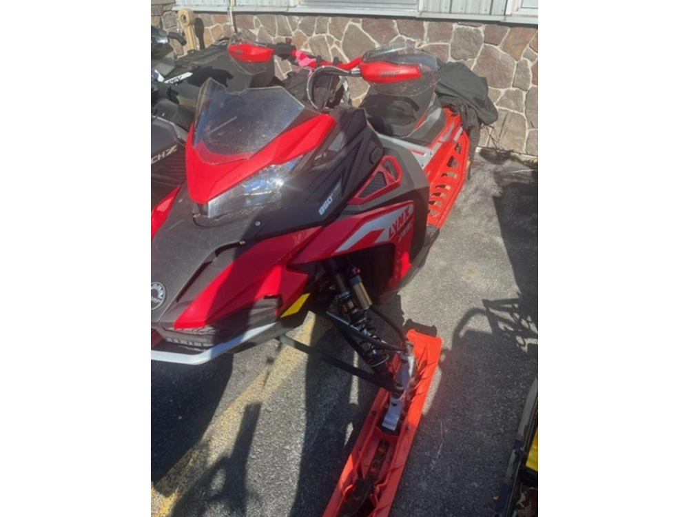 2022 Ski-doo 2022 Lynx® Rave Re