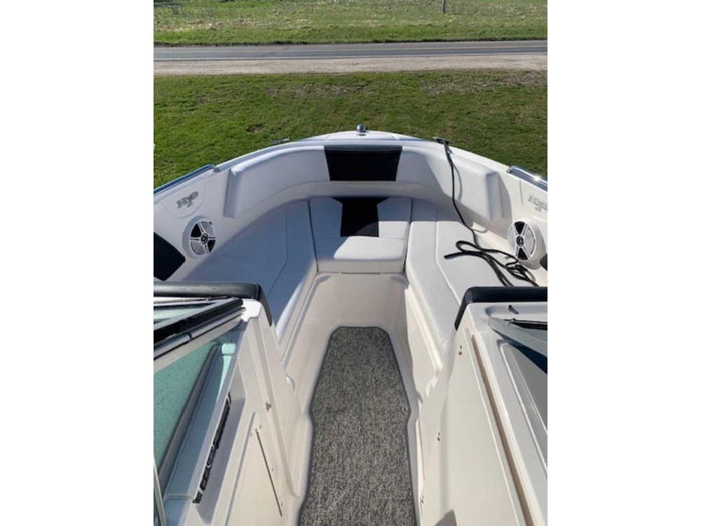 2016 Chaparral 21 H2o Sport