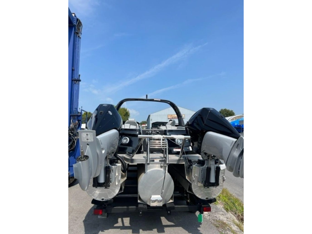 2024 Manitou Lx 23 Split Rear Sport Dual Engine