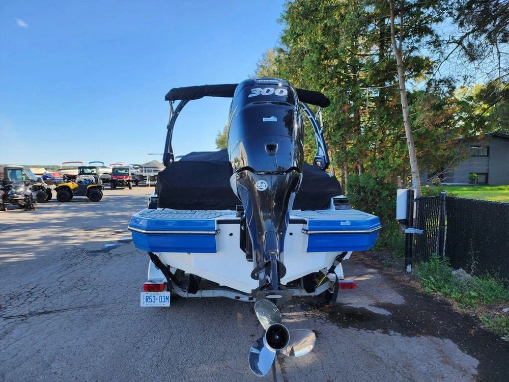 2018 Monterey Boats M-45
