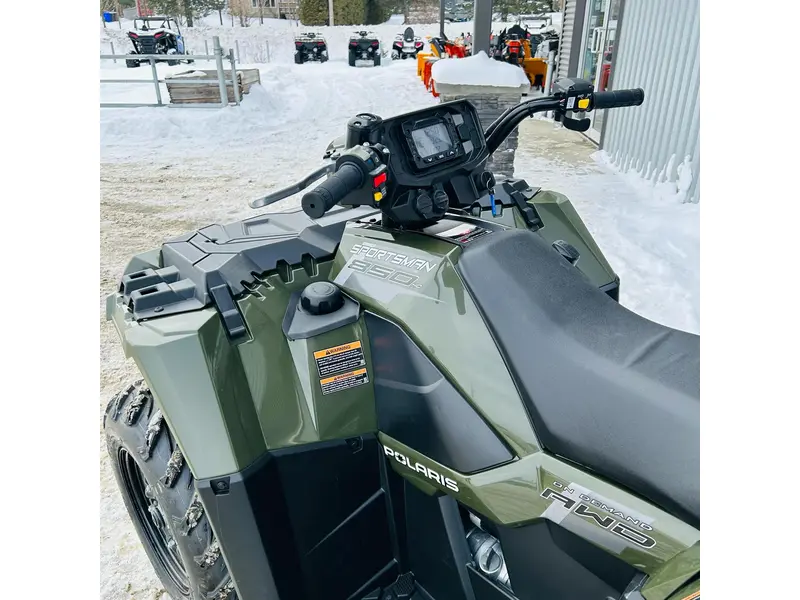2025 Polaris SPORTSMAN 850 A25SXA85A1