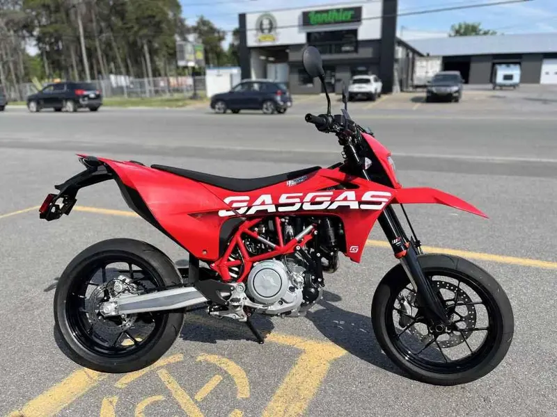 2024 GASGAS SM 700