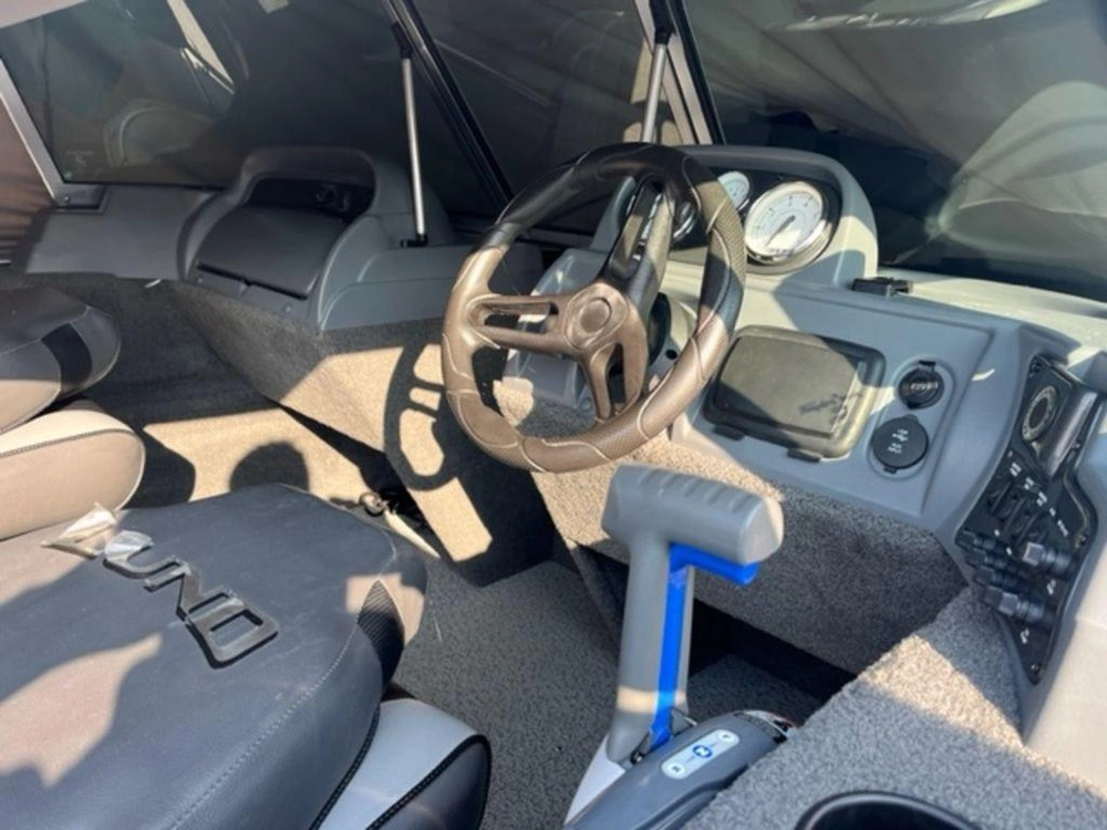 2014 Lund Boat Co Rebel Xl 1800