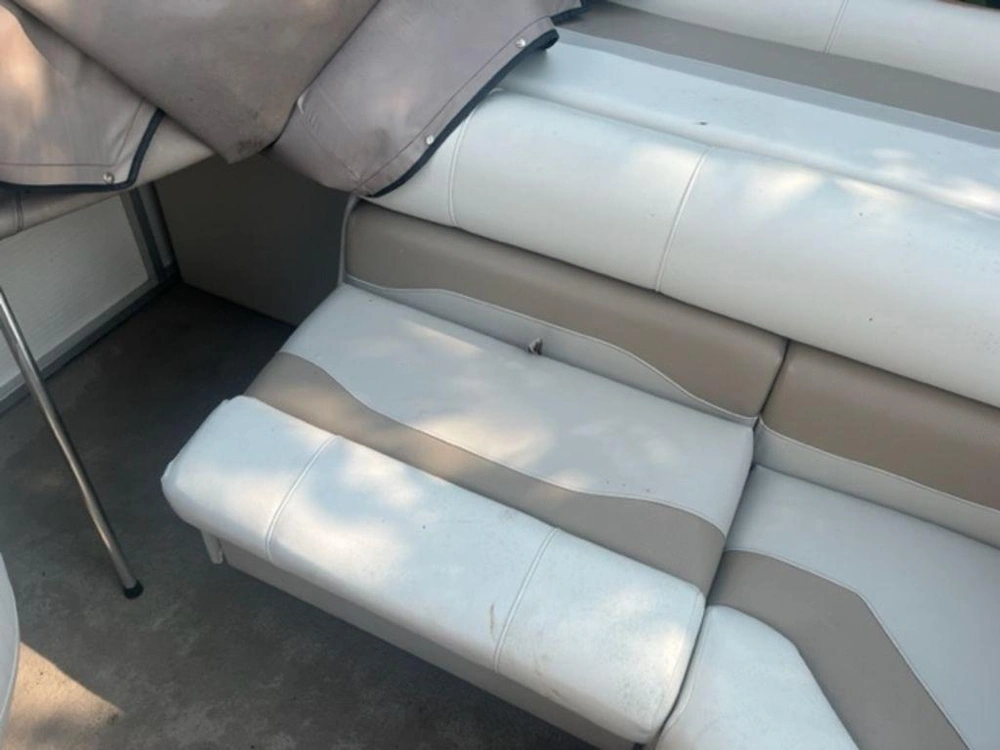 2003 Smoker-craft 20 Pontoon
