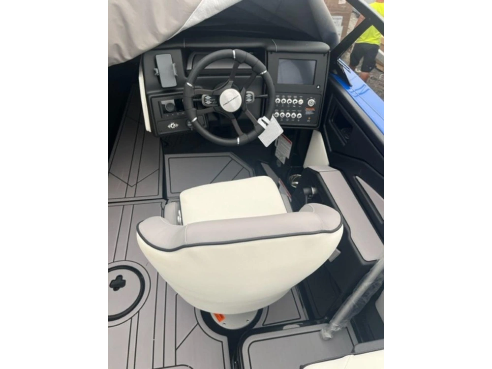 2023 Moomba Makai