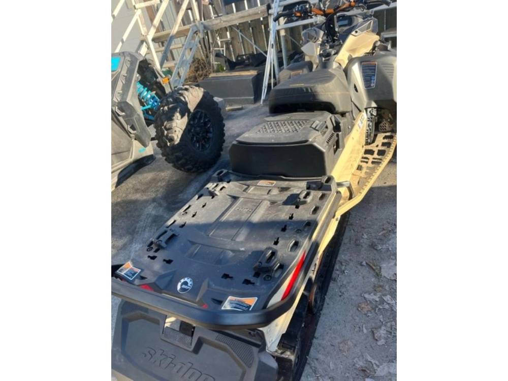 2022 Ski-doo Expedition® Xtreme™ Rotax® 850 E-tec® Arctic Desert / Black