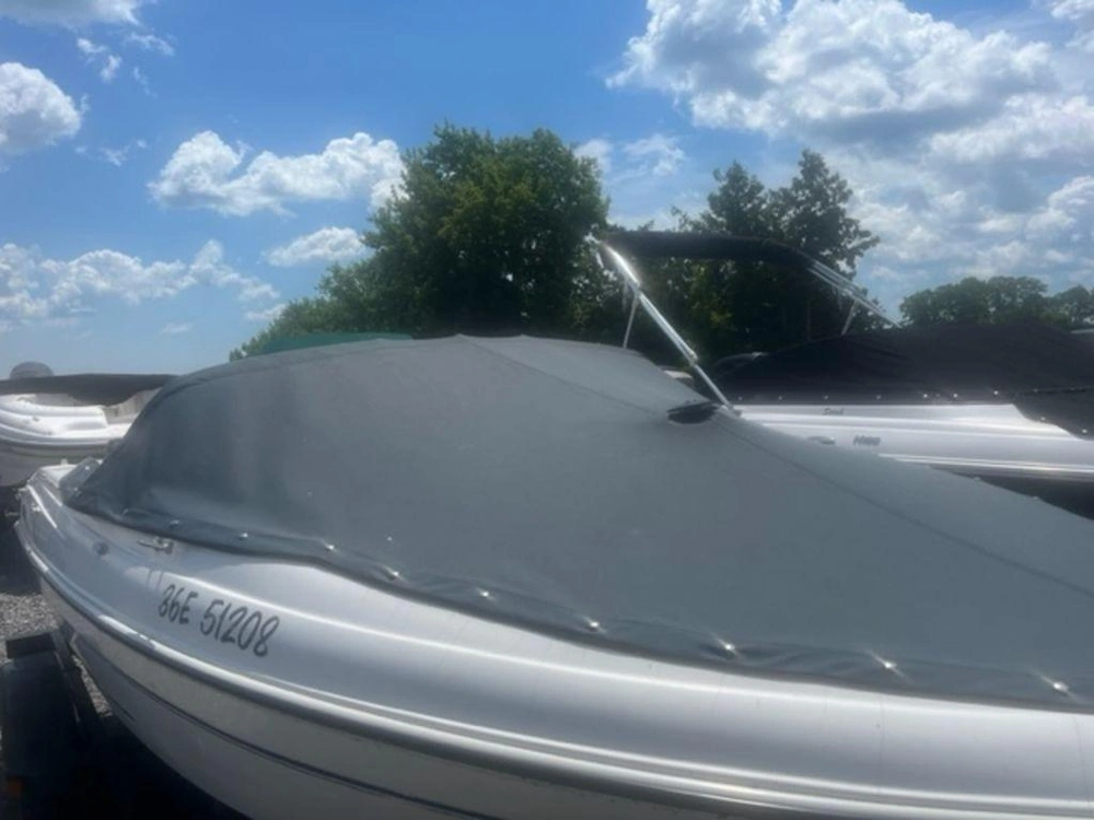 2005 Glastron 175