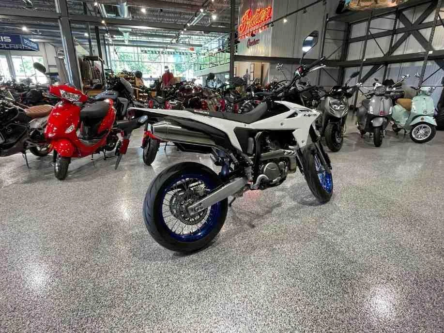 Suzuki Dr-z4sm 2025 alt